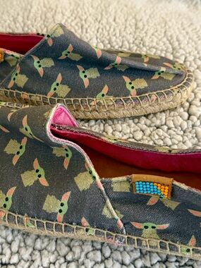 Women’s Espadrilles Slip-On in Black & Green Pattern